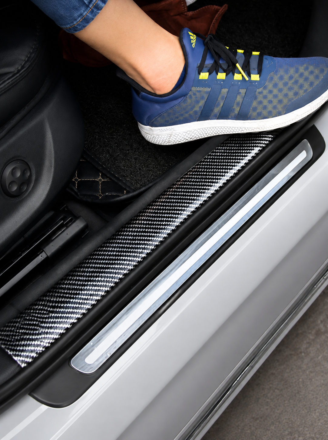 Carbon Fiber Car Door Sill Protector Strip